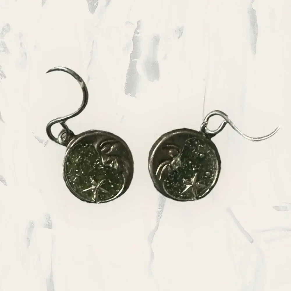 Silver Toned Green‎ Half Face Starfish Wire Hook Earrings